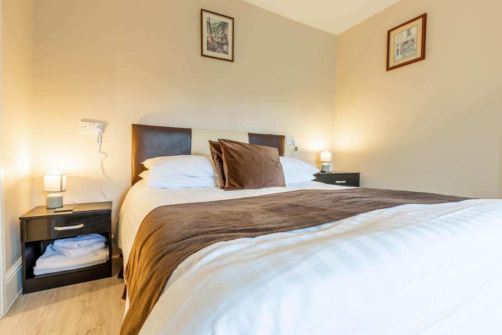 Windermere Studio Rooms - With Free Car Parking Onsite Dış mekan fotoğraf
