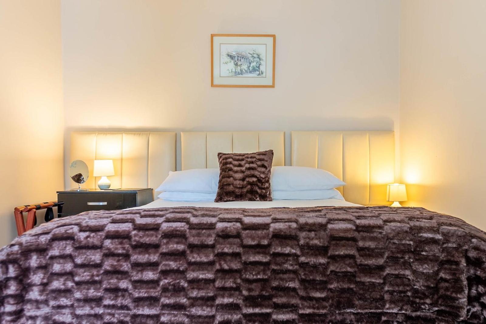 Windermere Studio Rooms - With Free Car Parking Onsite Dış mekan fotoğraf