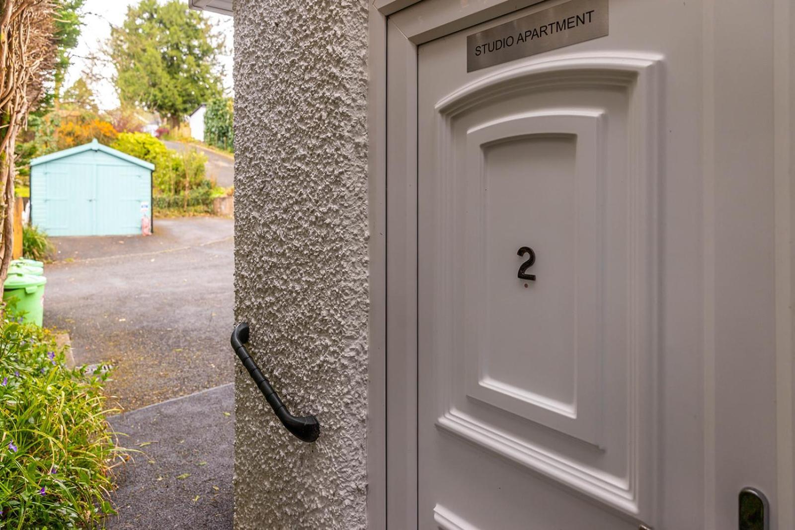 Windermere Studio Rooms - With Free Car Parking Onsite Dış mekan fotoğraf