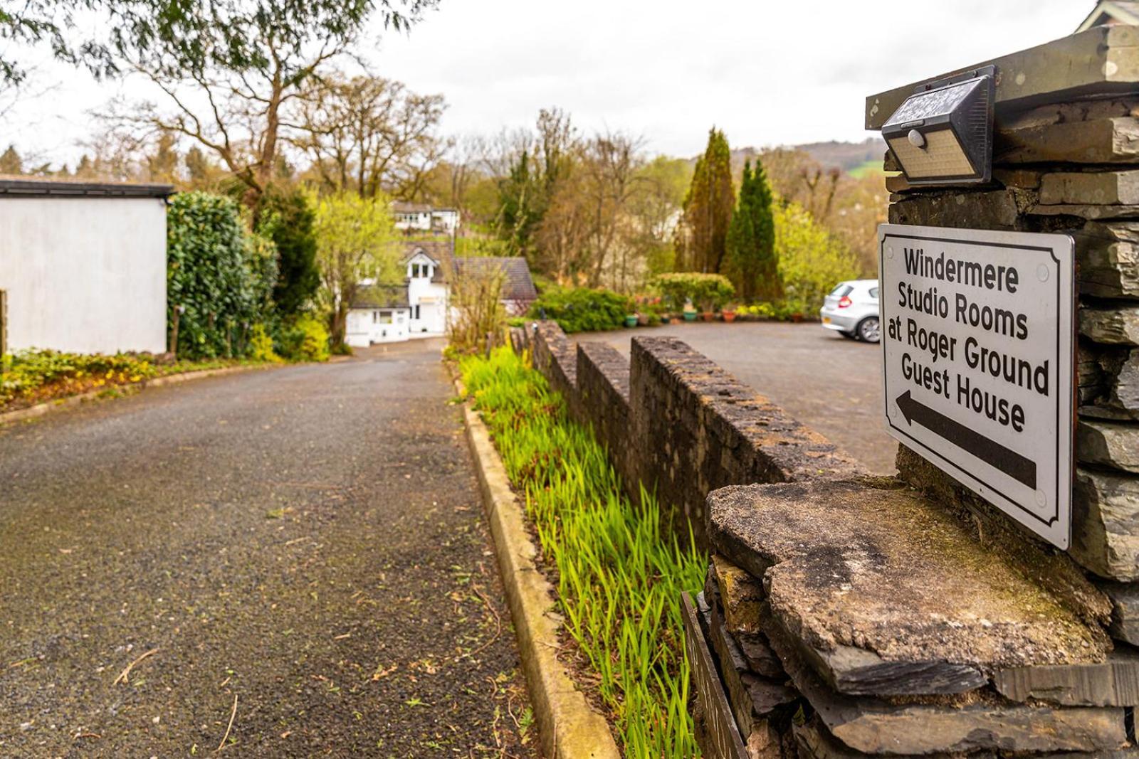 Windermere Studio Rooms - With Free Car Parking Onsite Dış mekan fotoğraf