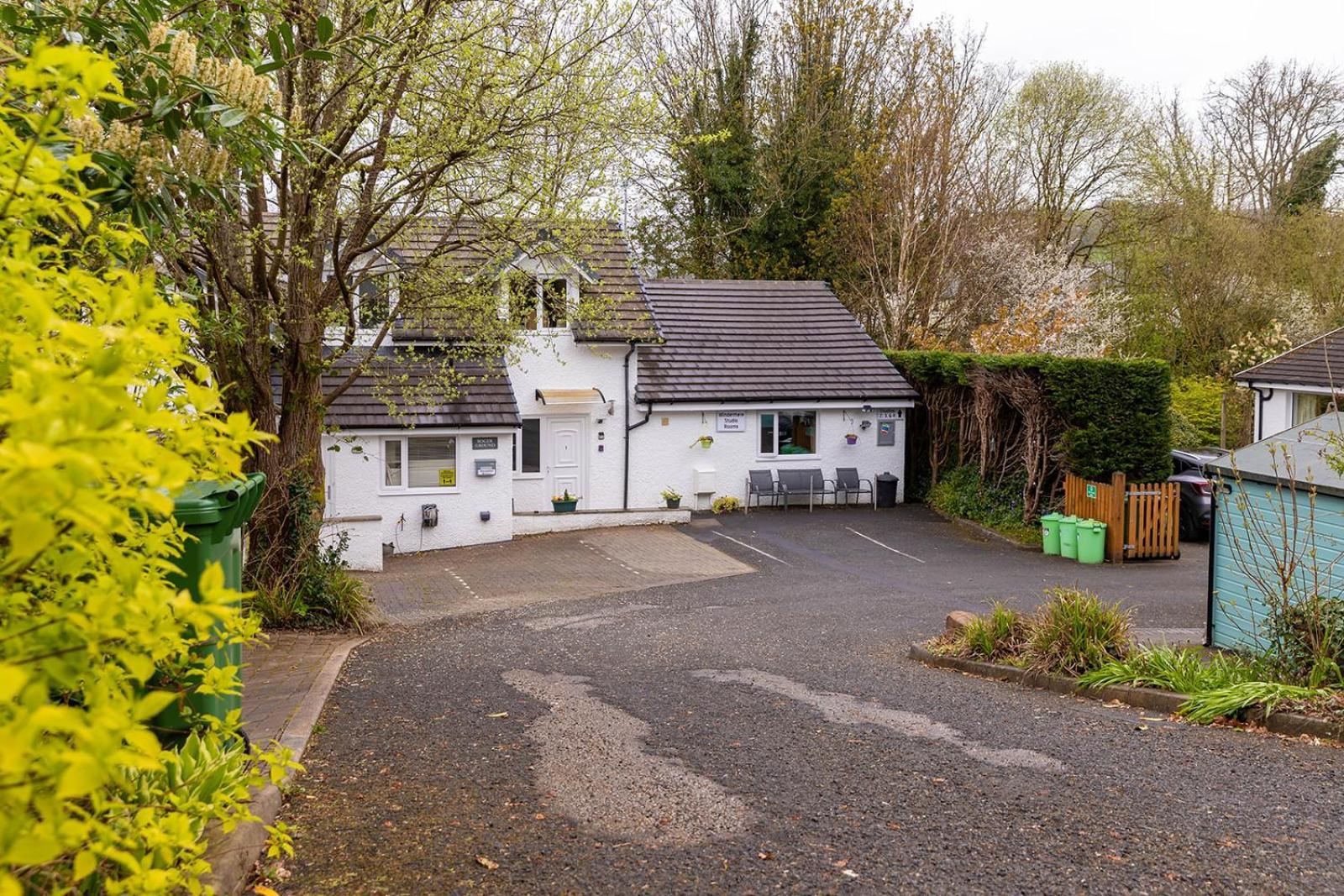 Windermere Studio Rooms - With Free Car Parking Onsite Dış mekan fotoğraf
